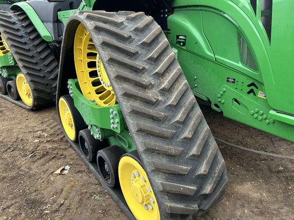 2025 John Deere 9RX 590 Tractor Rubber Track