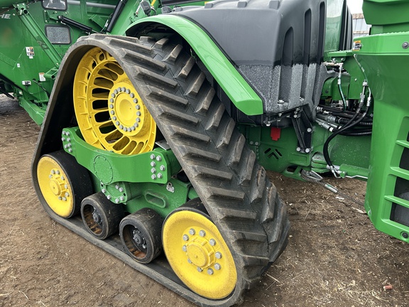 2025 John Deere 9RX 590 Tractor Rubber Track