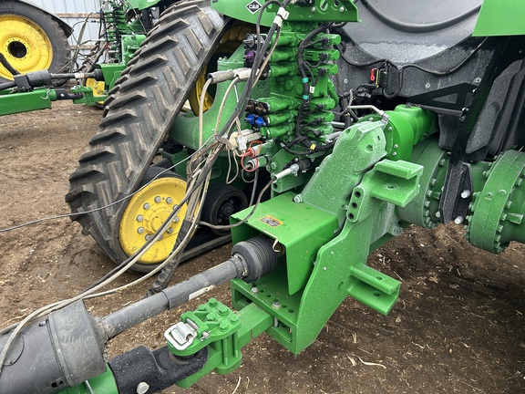 2025 John Deere 9RX 590 Tractor Rubber Track