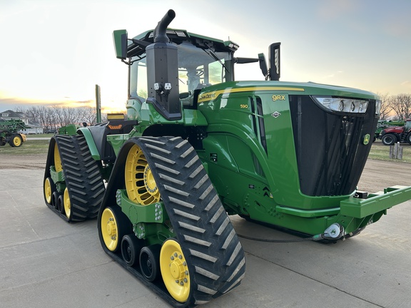 2025 John Deere 9RX 590 Tractor Rubber Track