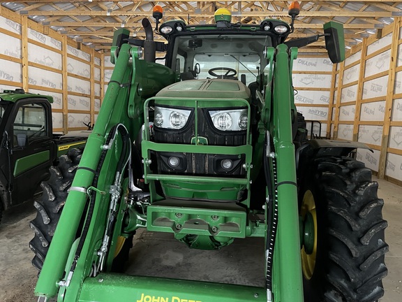 2022 John Deere 6R 155 Tractor