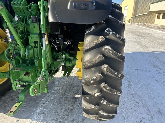 2022 John Deere 6R 155 Tractor