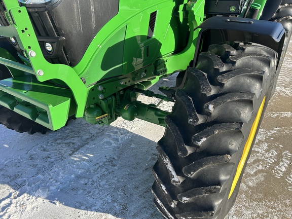 2022 John Deere 6R 155 Tractor
