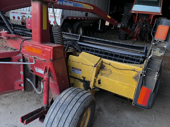 2009 New Holland H7150 Mower Conditioner