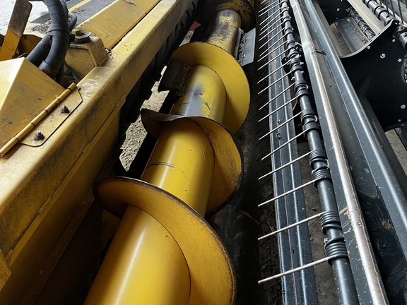 2009 New Holland H7150 Mower Conditioner