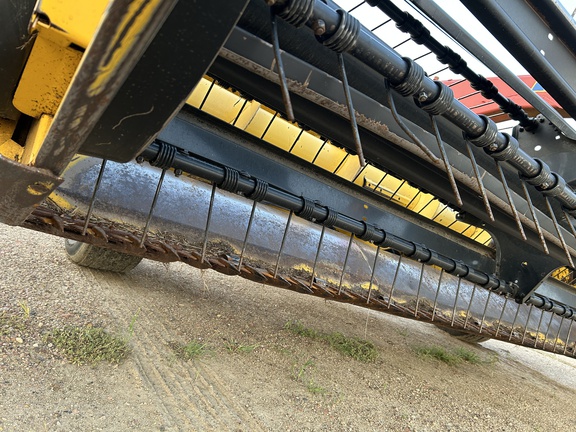 2009 New Holland H7150 Mower Conditioner