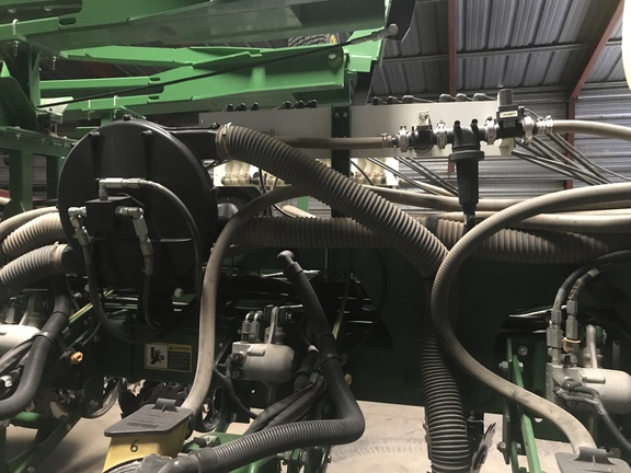 2019 John Deere 1775NT Planter