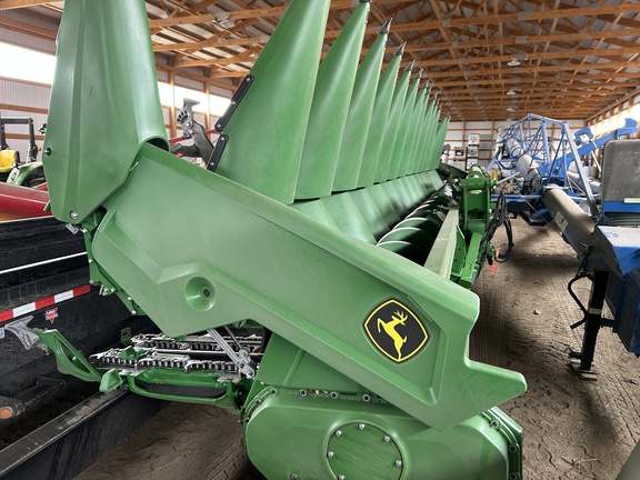 2025 John Deere CF 16 Header Corn Head