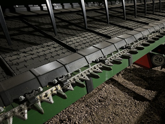 2025 John Deere HDF 50 Header Combine