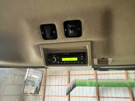 2010 John Deere 9630T Tractor Rubber Track