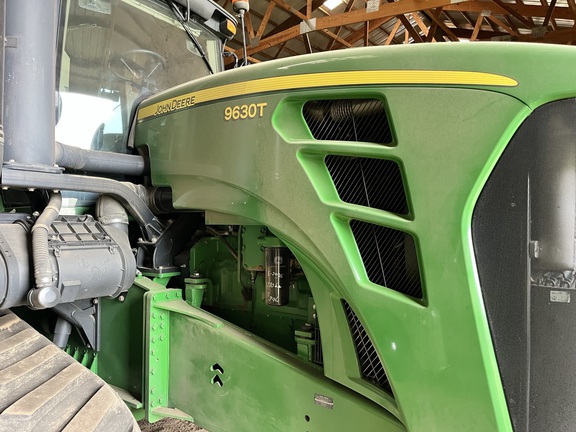 2010 John Deere 9630T Tractor Rubber Track