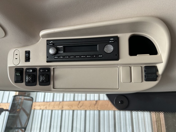 2021 John Deere 6175R Tractor