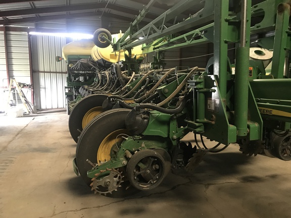 2019 John Deere 1775NT Planter