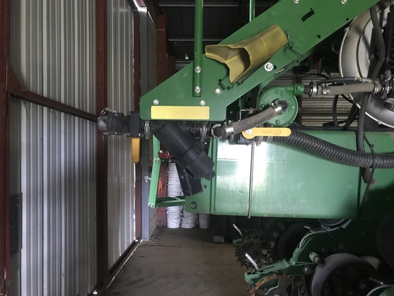 2019 John Deere 1775NT Planter