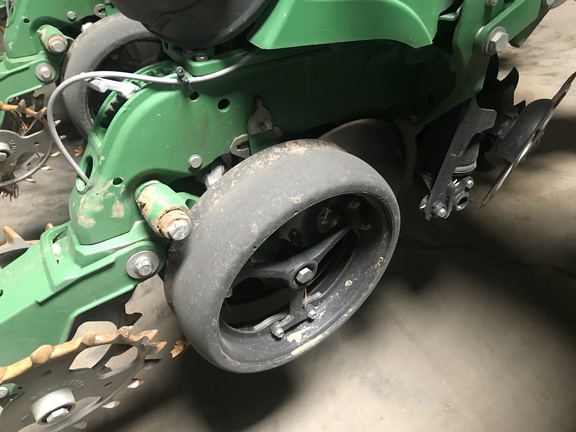 2019 John Deere 1775NT Planter