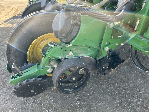 2019 John Deere 1775NT Planter