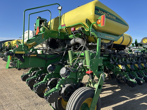 2019 John Deere 1775NT Planter