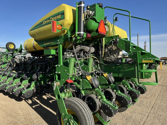 2019 John Deere 1775NT Planter