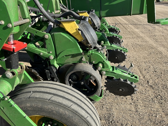2019 John Deere 1775NT Planter