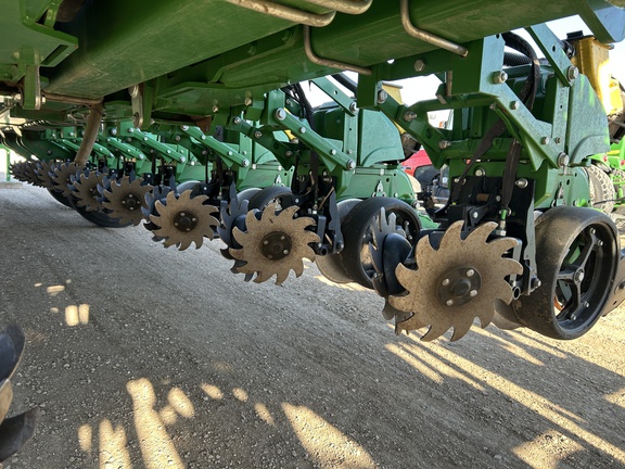 2019 John Deere 1775NT Planter
