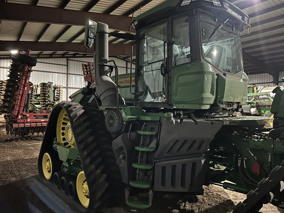 2025 John Deere 9RX 830 Tractor Rubber Track
