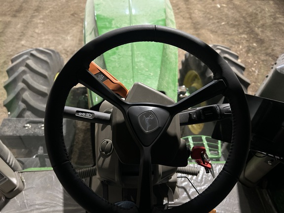 2025 John Deere 7R 350 Tractor