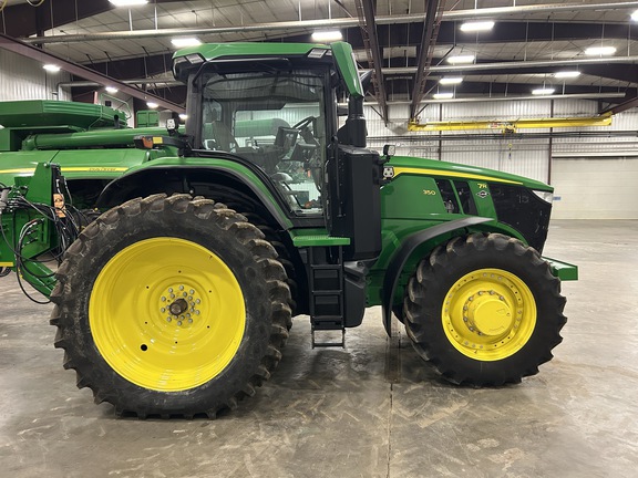 2025 John Deere 7R 350 Tractor