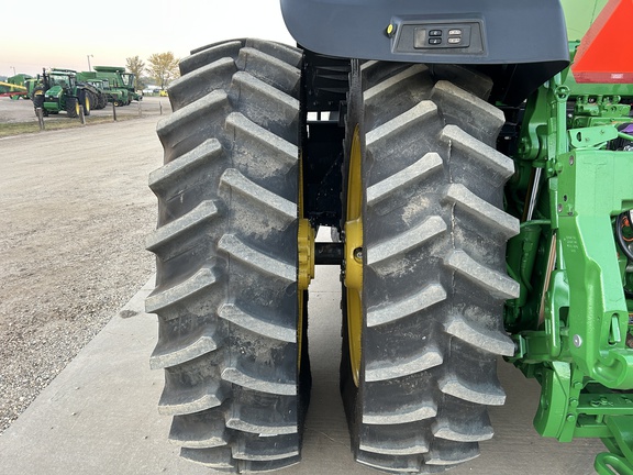 2025 John Deere 7R 350 Tractor