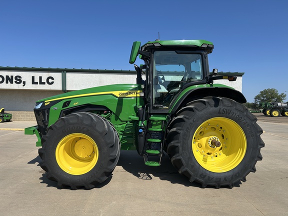 2025 John Deere 8R 410 Tractor