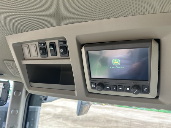 2025 John Deere 9RX 640 Tractor Rubber Track