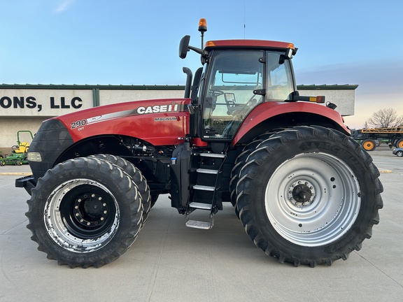 2014 Case IH Magnum 290 Tractor