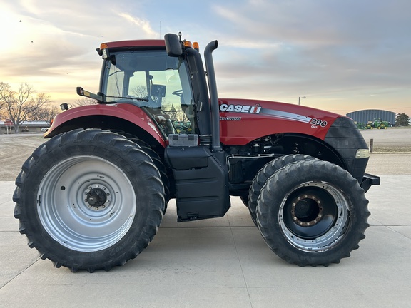 2014 Case IH Magnum 290 Tractor