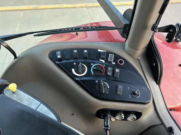 2014 Case IH Magnum 290 Tractor