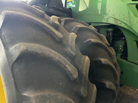 2009 John Deere 9330 Tractor 4WD
