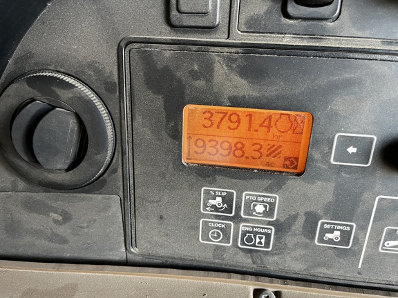 2009 John Deere 9330 Tractor 4WD