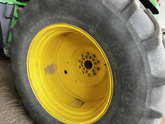 2009 John Deere 9330 Tractor 4WD