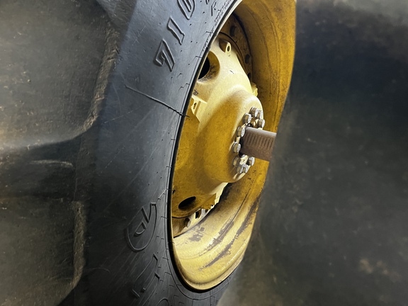 2009 John Deere 9330 Tractor 4WD