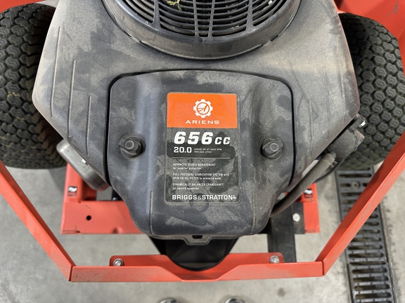 2024 Ariens Edge 42 Briggs Mower/Zero Turn
