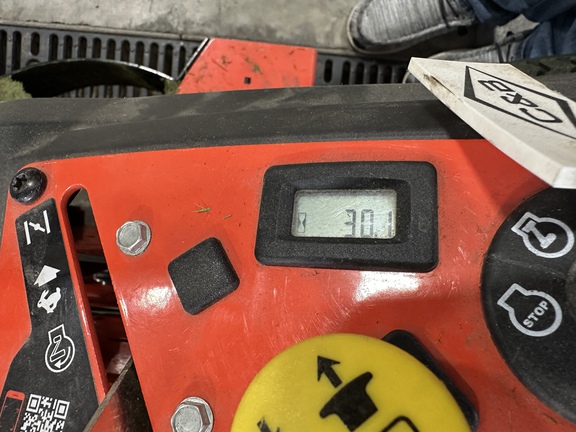 2024 Ariens Edge 42 Briggs Mower/Zero Turn
