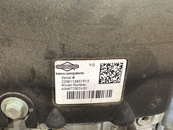 2024 Ariens Edge 42 Briggs Mower/Zero Turn