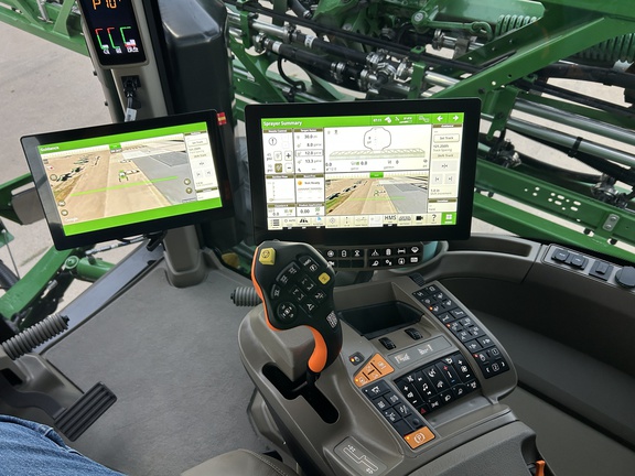 2025 John Deere 616R Sprayer/High Clearance