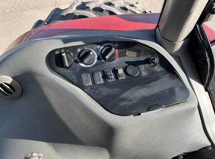 2001 Case IH MX200 Tractor