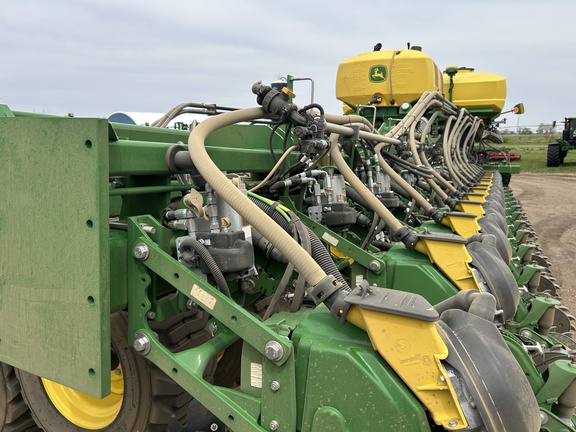 2026 John Deere DB80 Planter