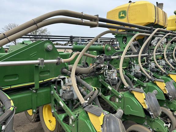 2026 John Deere DB80 Planter