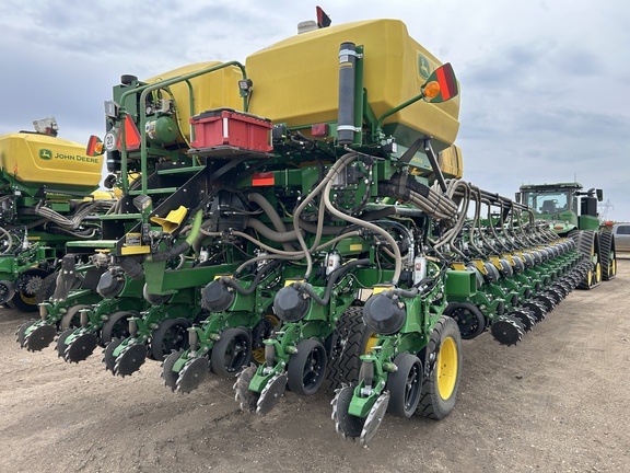 2026 John Deere DB80 Planter