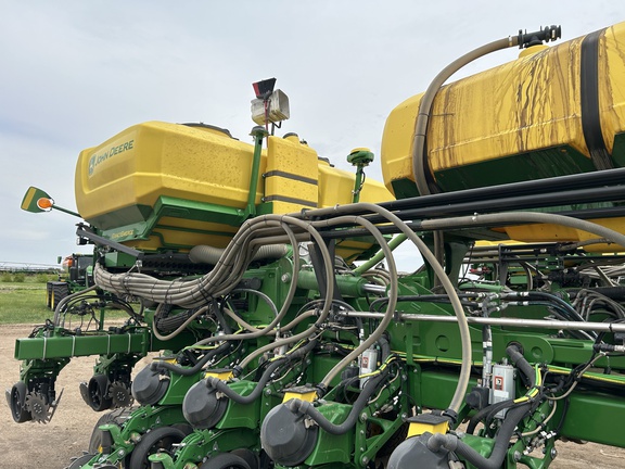 2026 John Deere DB80 Planter
