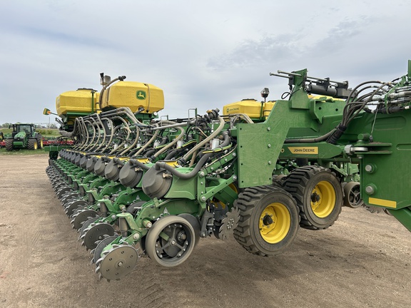 2026 John Deere DB80 Planter