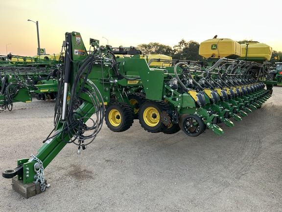 2026 John Deere DB80 Planter