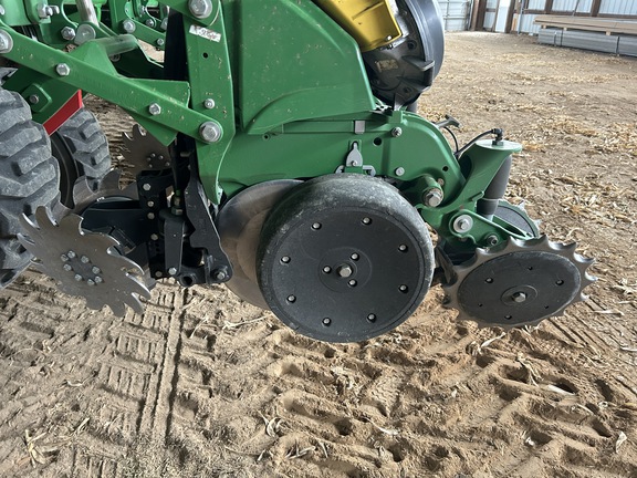 2023 John Deere DB60 Planter