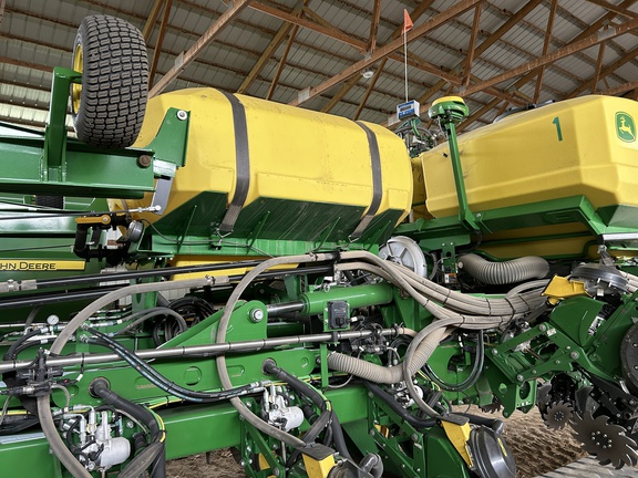 2023 John Deere DB60 Planter